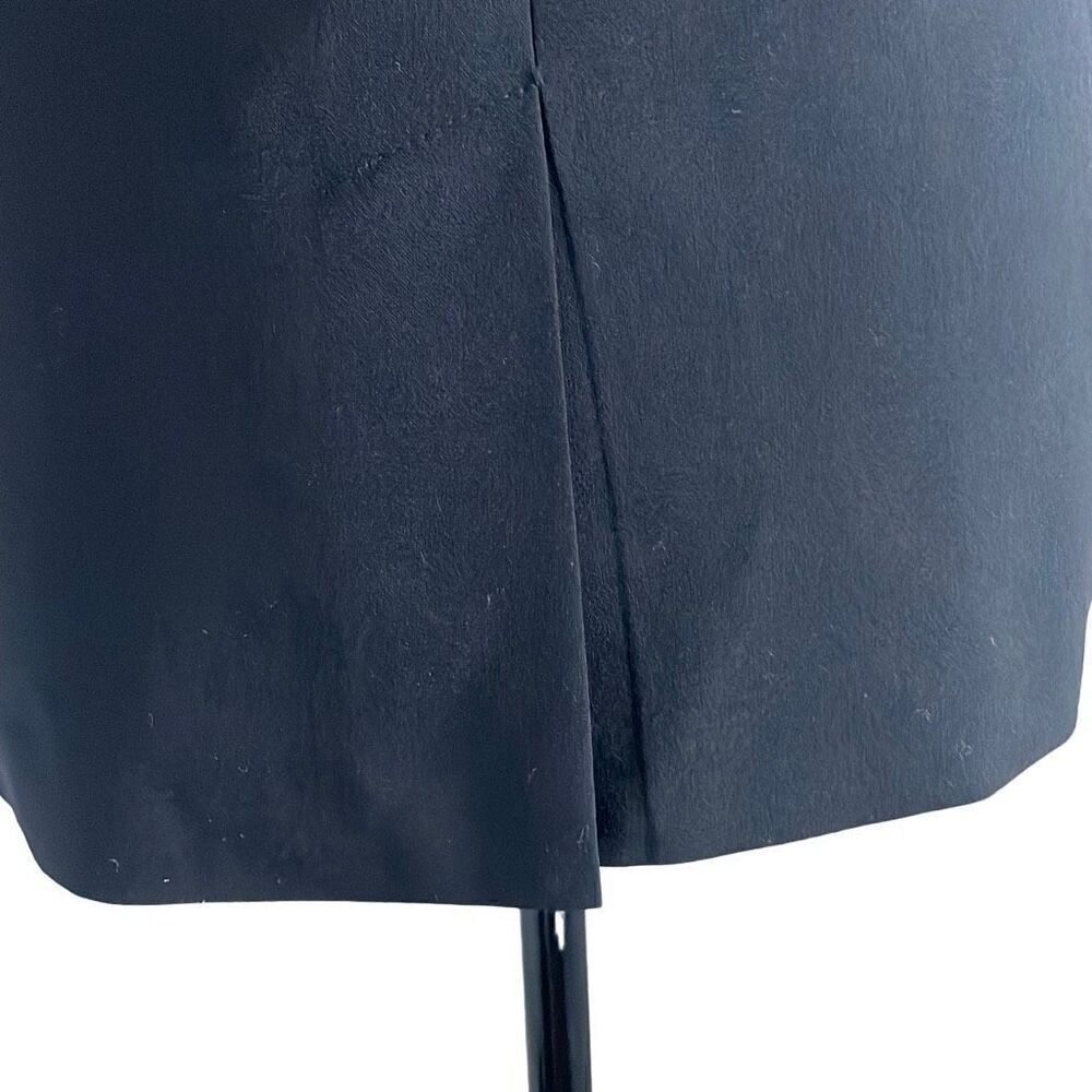 EUC Banana Republic Black Wool Blend Classic Fit Blazer - Size 2 - Picture 7 of 10